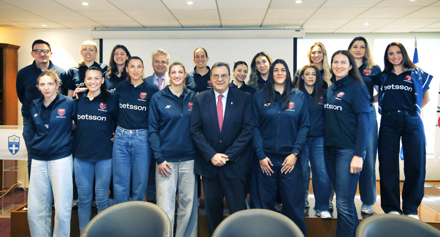 Η ομάδα μας συναντήθηκε με τον πρόεδρο της ΕΟΕ, Ισίδωρο Κούβελο